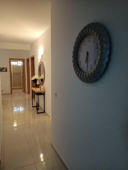 New, Modern, And Cozy 3 Bedroom Apartment. Santa Maria Eksteriør bilde